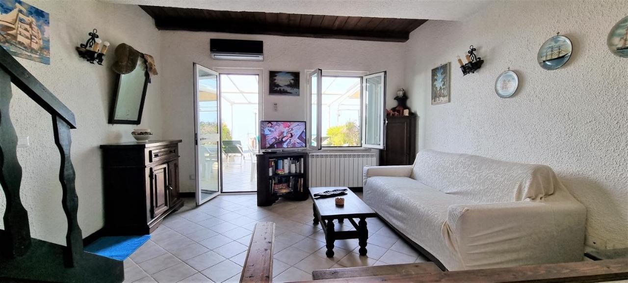 La Villa Fronte Spiaggia Bandiera Blu Sperlonga Exteriér fotografie