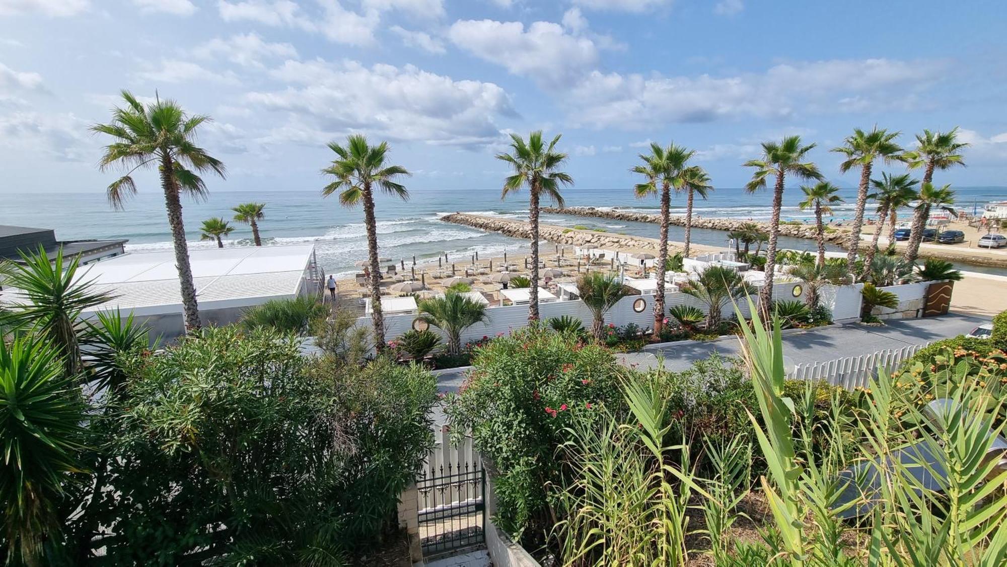 La Villa Fronte Spiaggia Bandiera Blu Sperlonga Exteriér fotografie