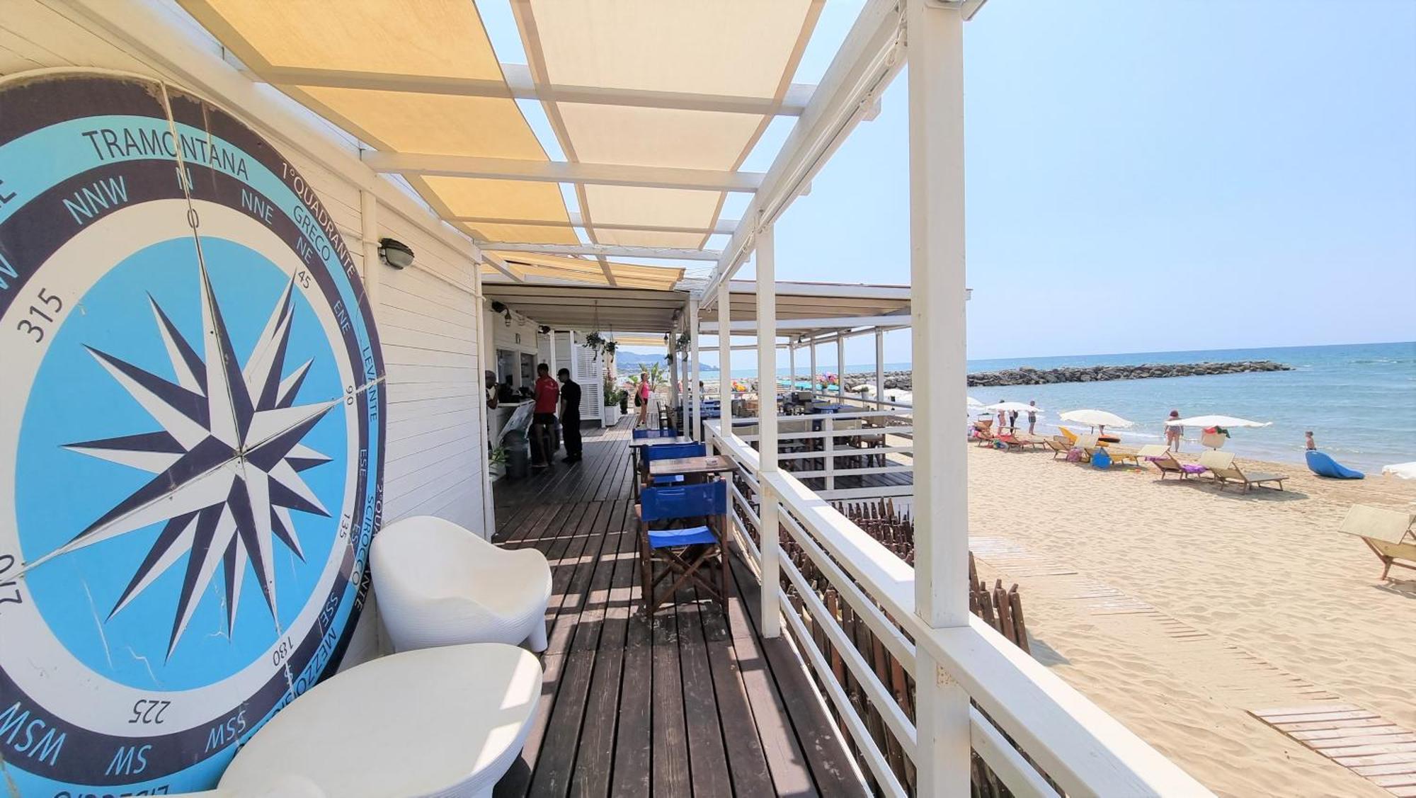 La Villa Fronte Spiaggia Bandiera Blu Sperlonga Exteriér fotografie